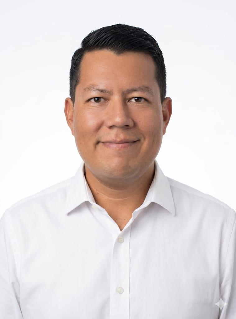 Téc. César Gutiérrez